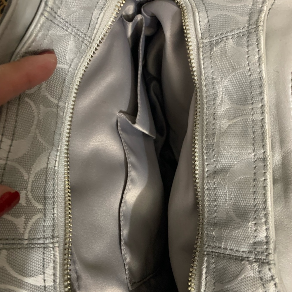 Kindly used Coach gray bag one minor flaw - Picture 6 of 16